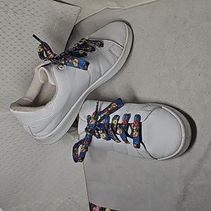 Streetwear Society Sneakers size 6